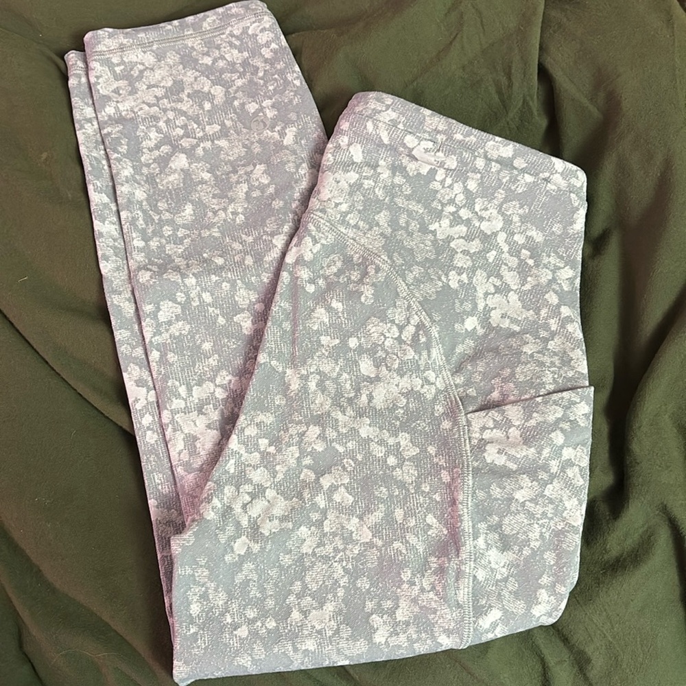 Lululemon swift speed jacquard 21” sz6
